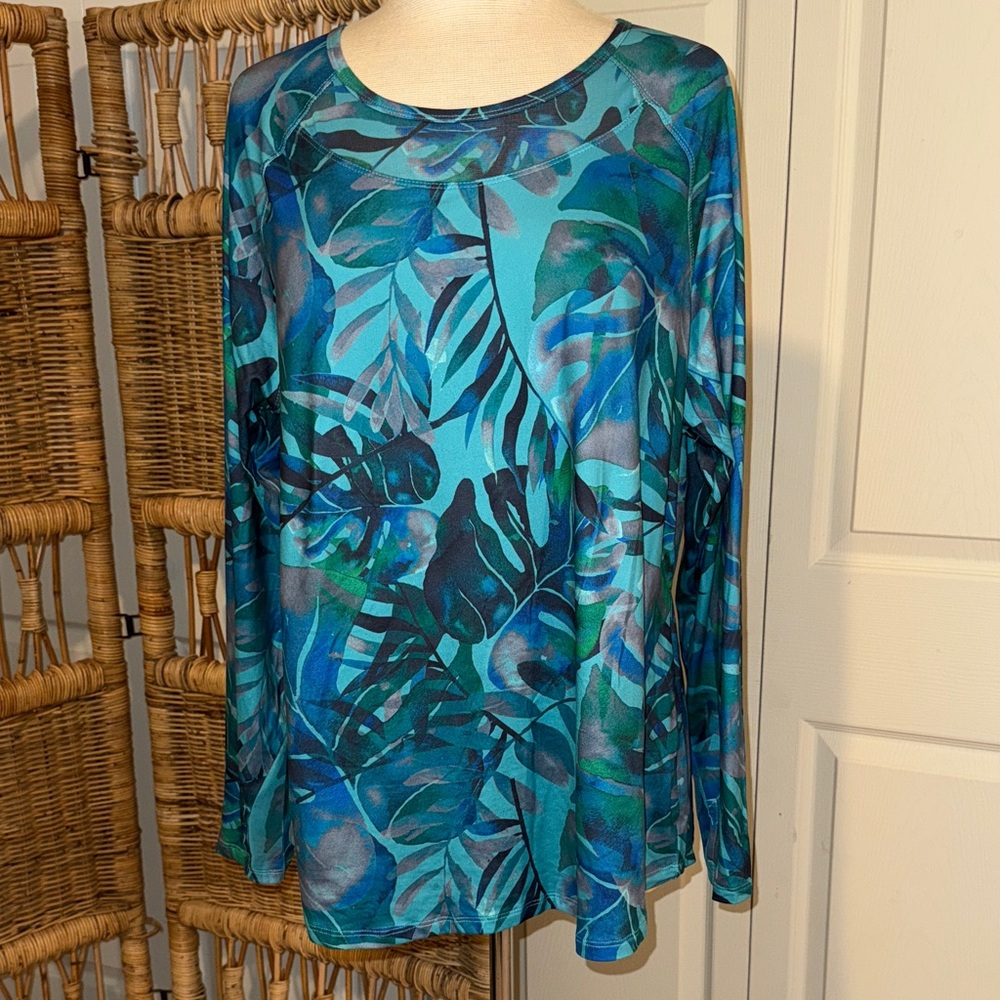 Reel Legends Teal Leaf Print Long Sleeve Top